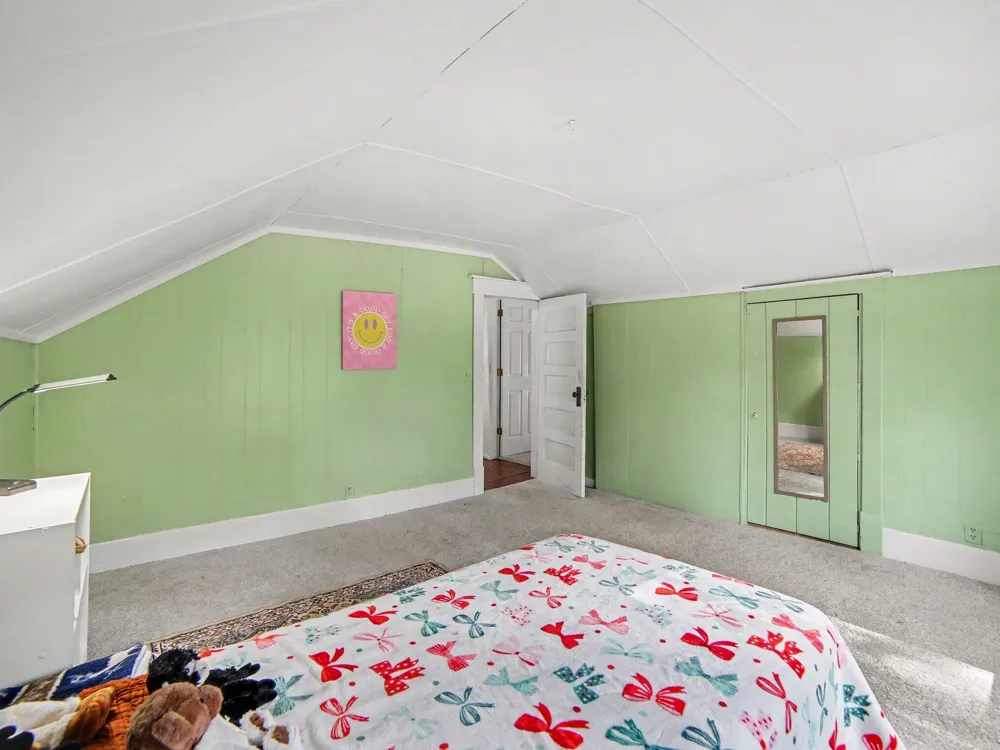 2620 Middle Lake Road Twin Lake, MI 49457