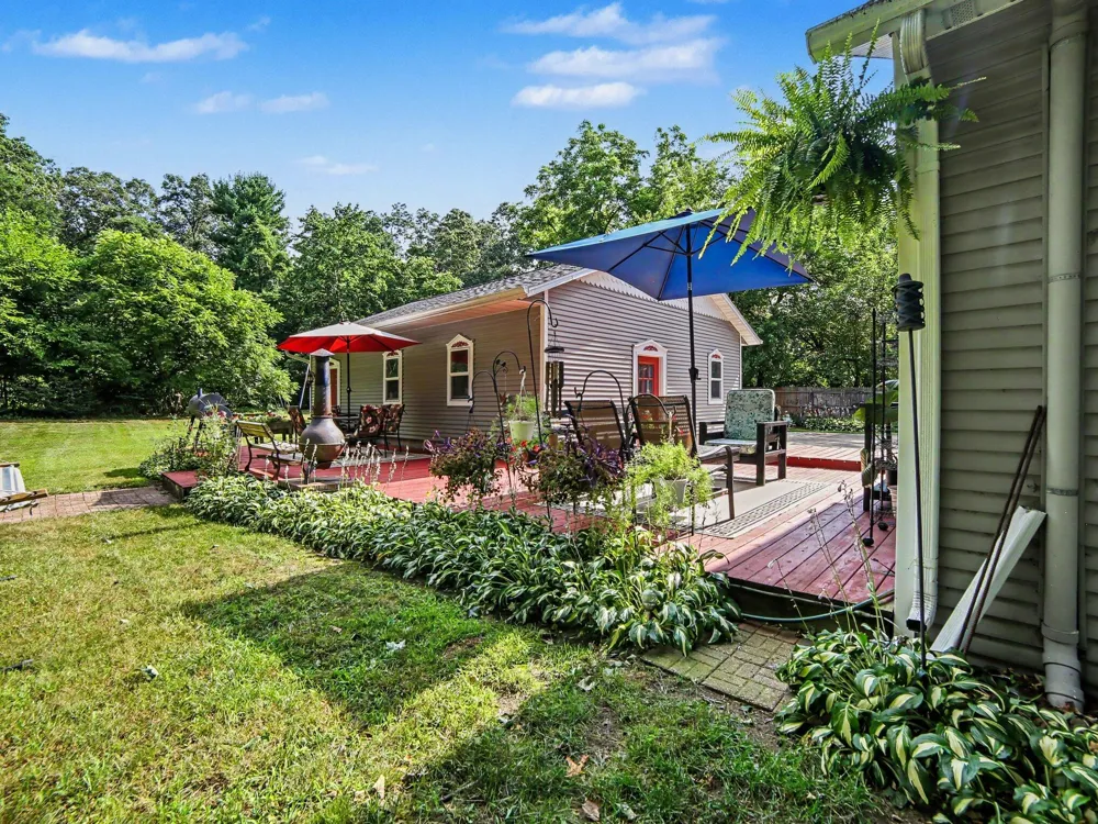 2620 Middle Lake Road Twin Lake, MI 49457