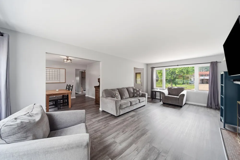 1058 Orchard Road Adrian, MI 49221