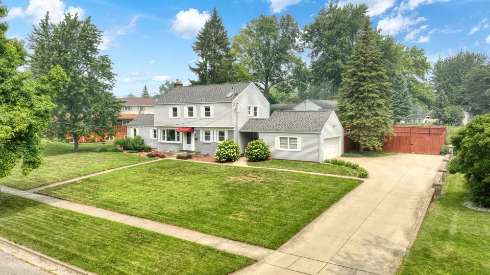 1058 Orchard Road Adrian, MI 49221