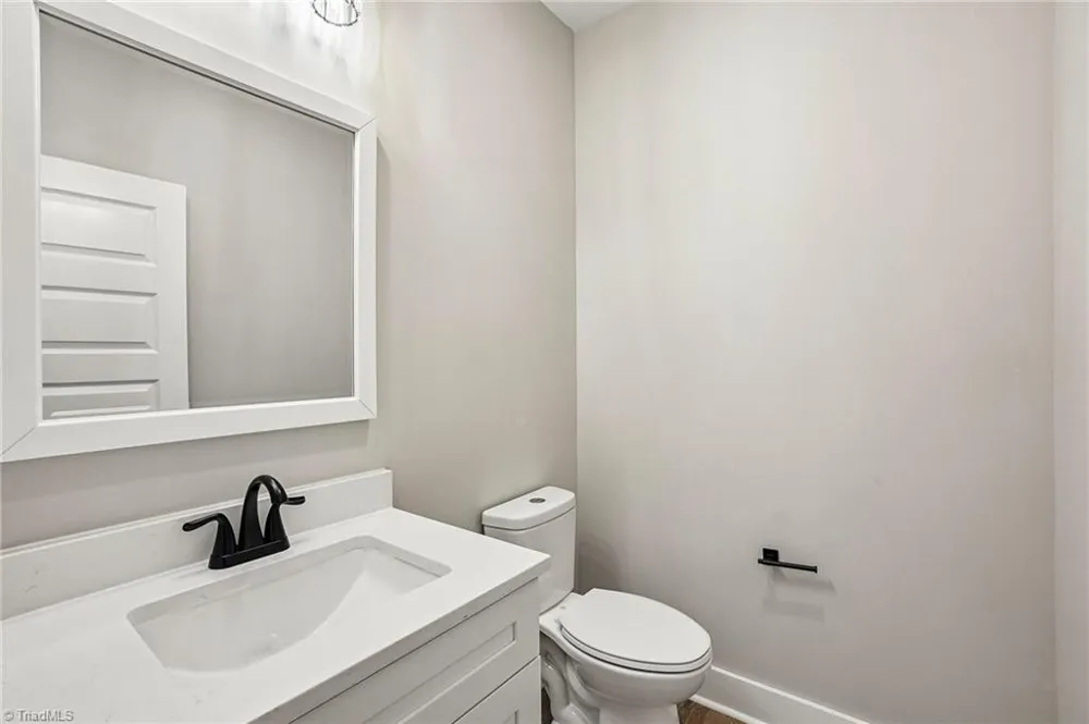 1316 Sagamore Drive Louisburg, NC 27549