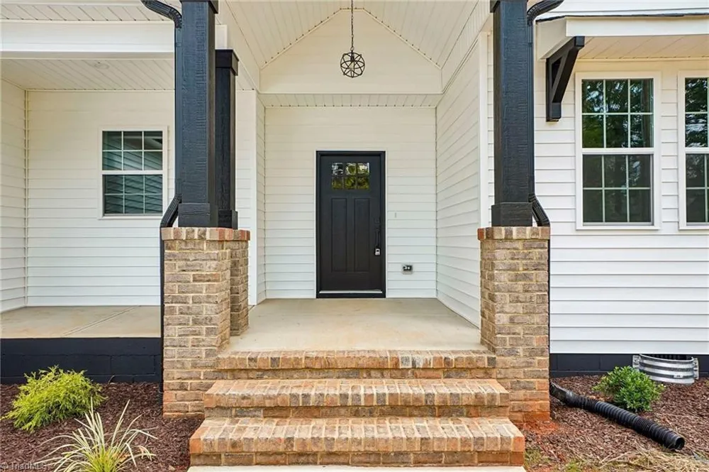 1316 Sagamore Drive Louisburg, NC 27549