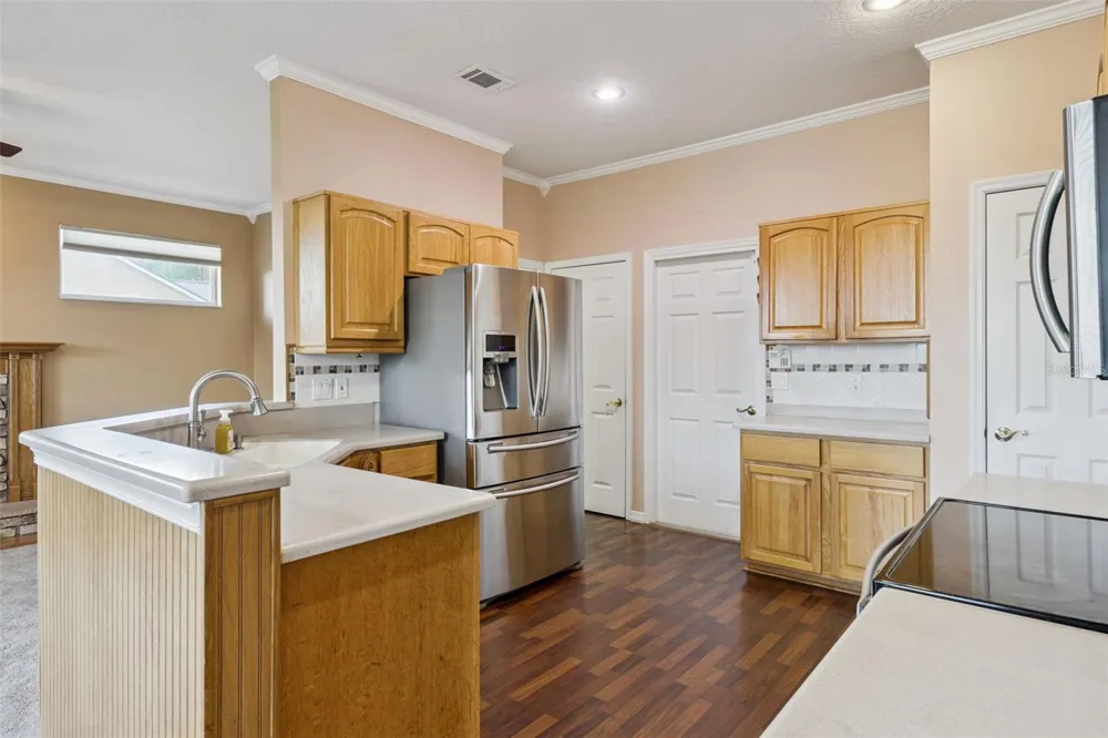 15734 THOROUGHBRED LANE Montverde, FL 34756