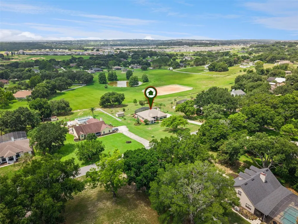 15734 THOROUGHBRED LANE Montverde, FL 34756