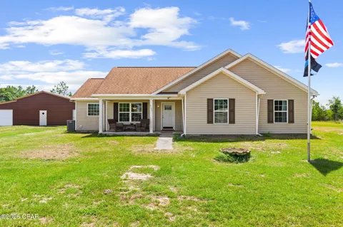 8100 Macaw Lane