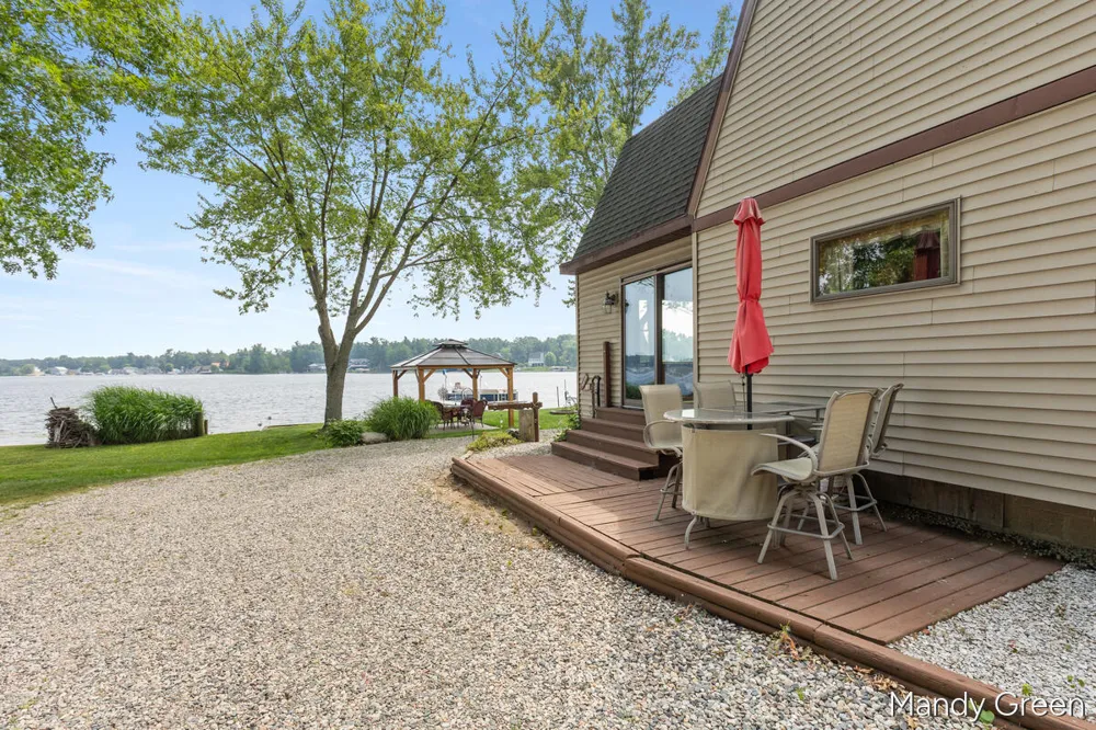 2858 Hall Street Orleans, MI 48865