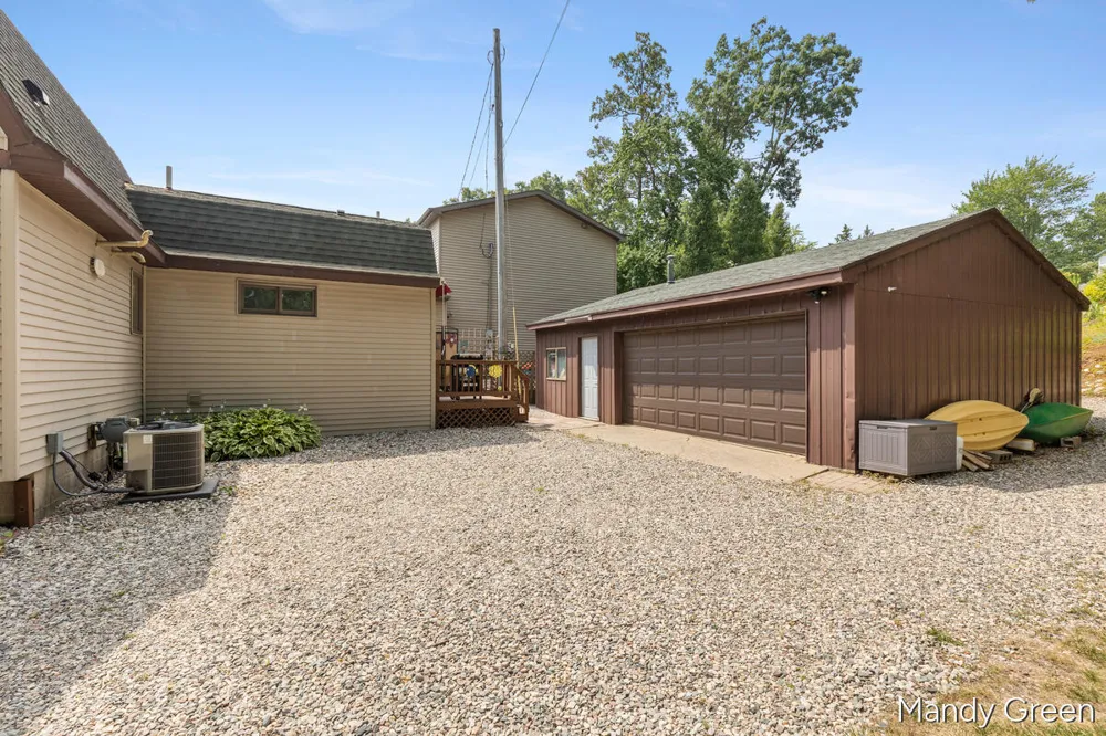 2858 Hall Street Orleans, MI 48865