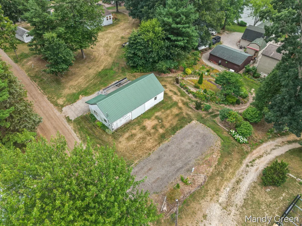 2858 Hall Street Orleans, MI 48865