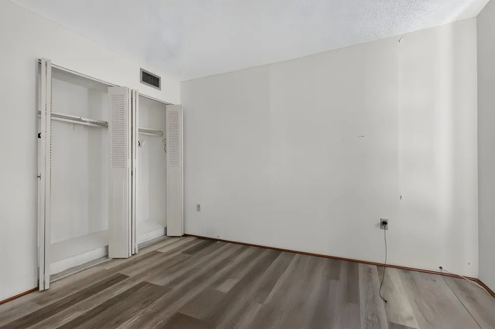 2780 NE 183RD STREET #112 Aventura, FL 33160