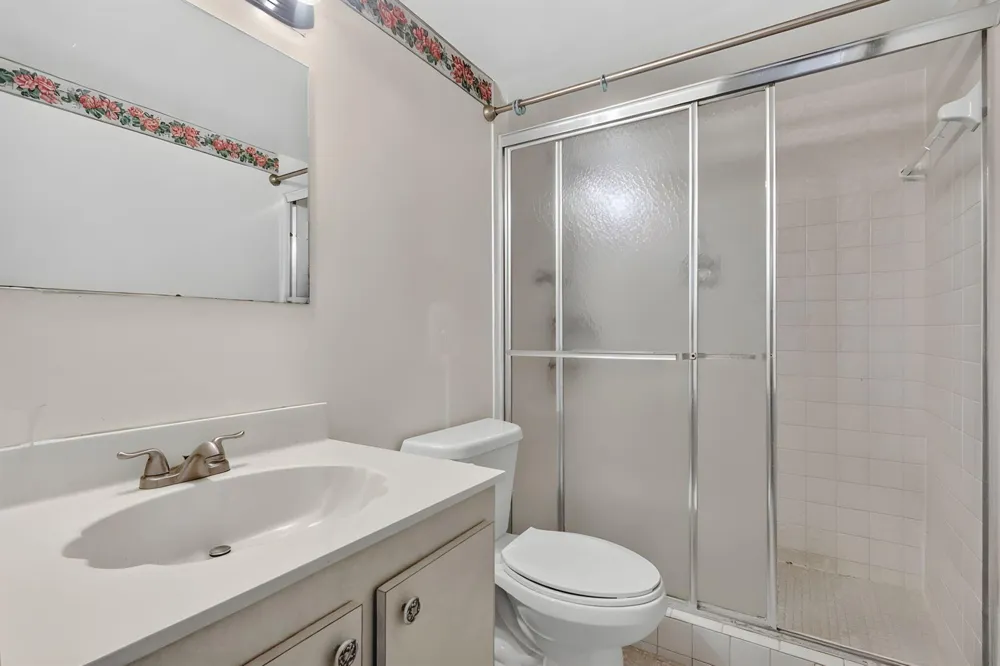 2780 NE 183RD STREET #112 Aventura, FL 33160
