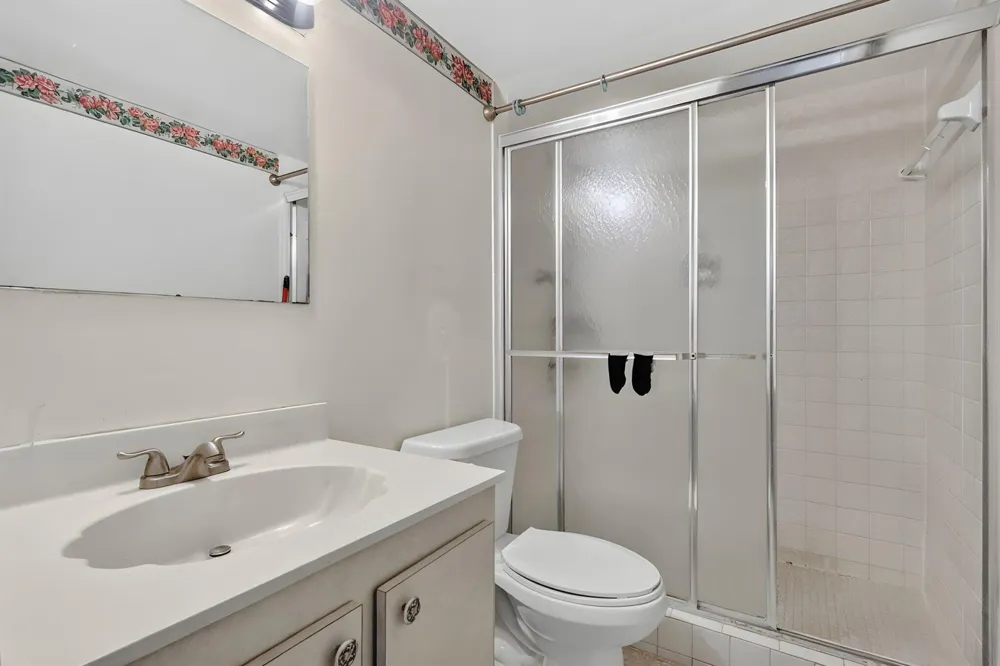 2780 NE 183RD STREET #112 Aventura, FL 33160