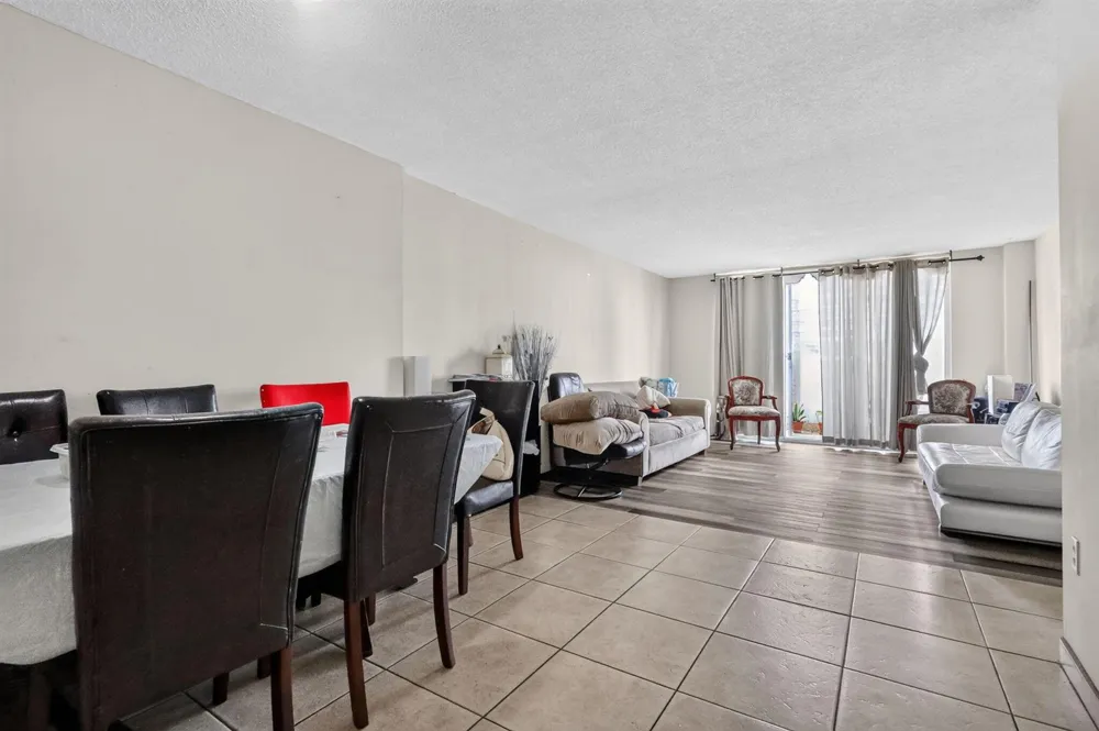 2780 NE 183RD STREET #112 Aventura, FL 33160