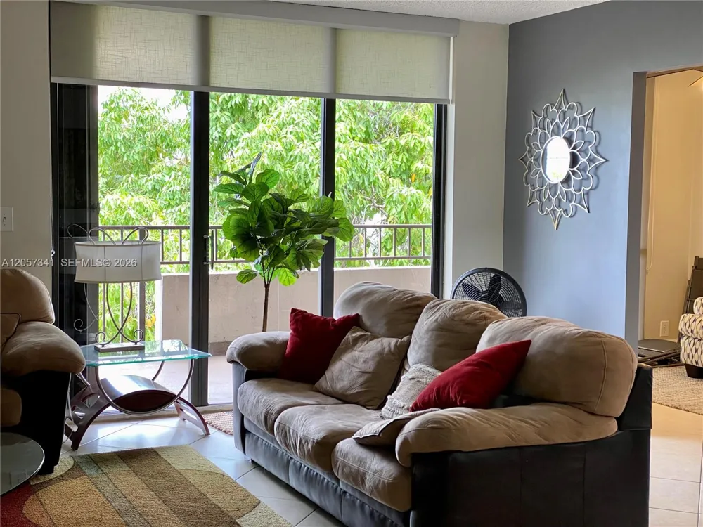 141 CRANDON BL #347 Key Biscayne, FL 33149