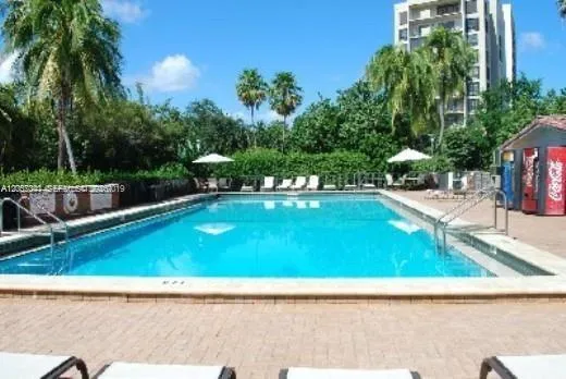 141 CRANDON BL #347 Key Biscayne, FL 33149
