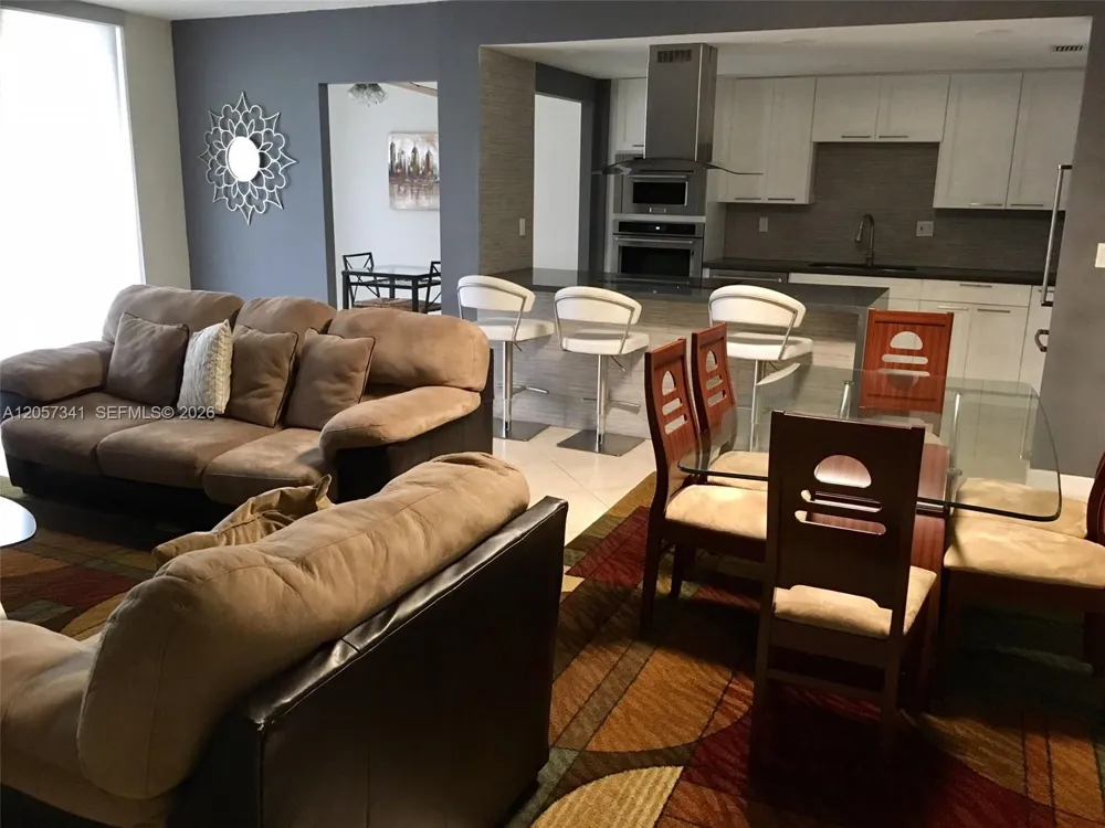 141 CRANDON BL #347 Key Biscayne, FL 33149