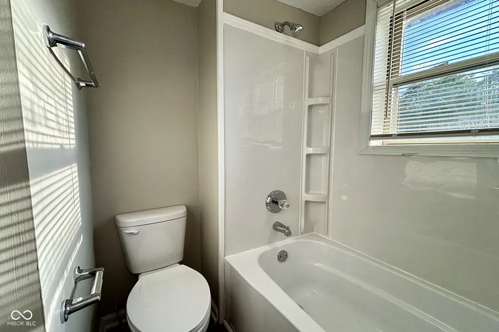3139 W Water Tower Road Salem, IN 47167