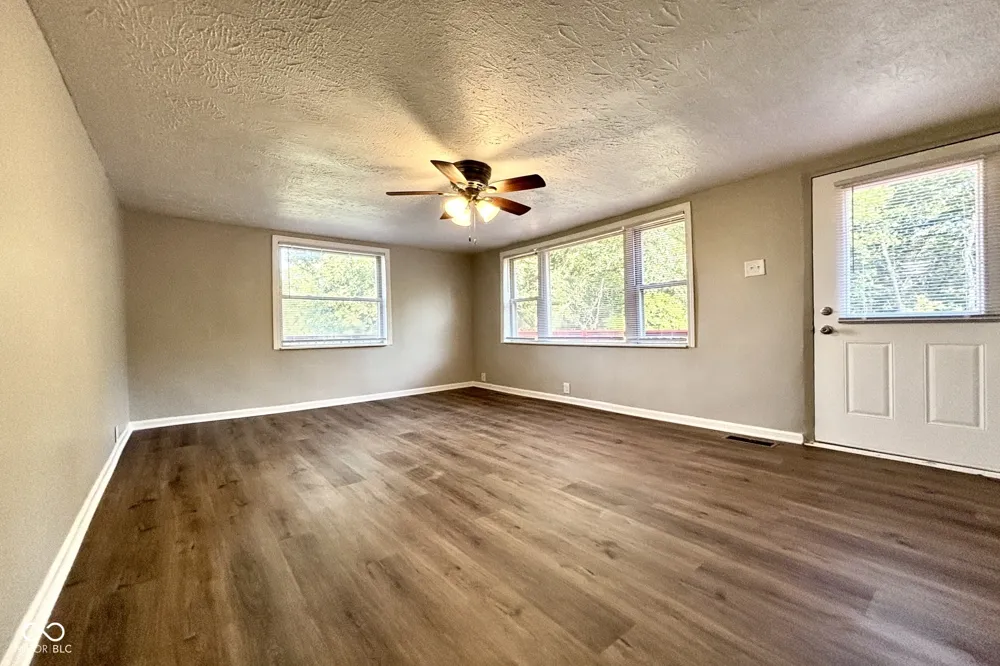 3139 W Water Tower Road Salem, IN 47167