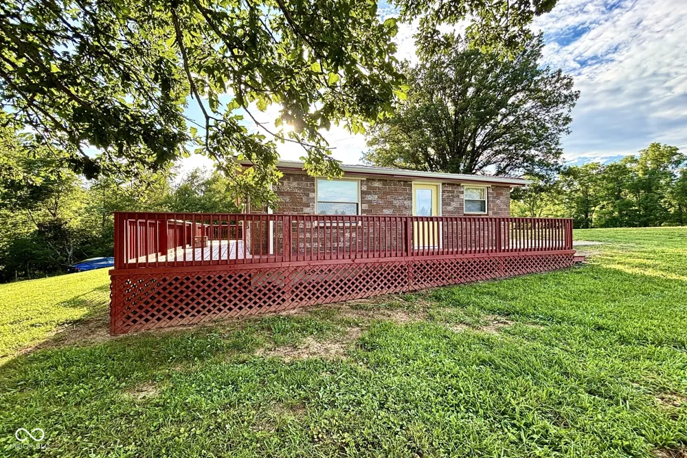3139 W Water Tower Road Salem, IN 47167