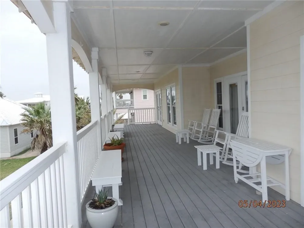 256 Beachwalk Port Aransas, TX 78373