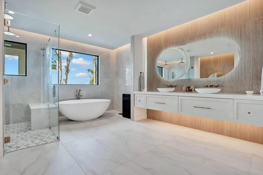 724 W 2ND AVENUE Windermere, FL 34786