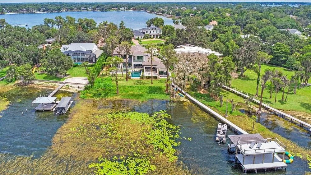 724 W 2ND AVENUE Windermere, FL 34786