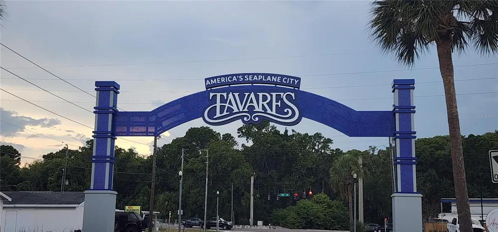 1531 WYNFORD CIRCLE Tavares, FL 32778