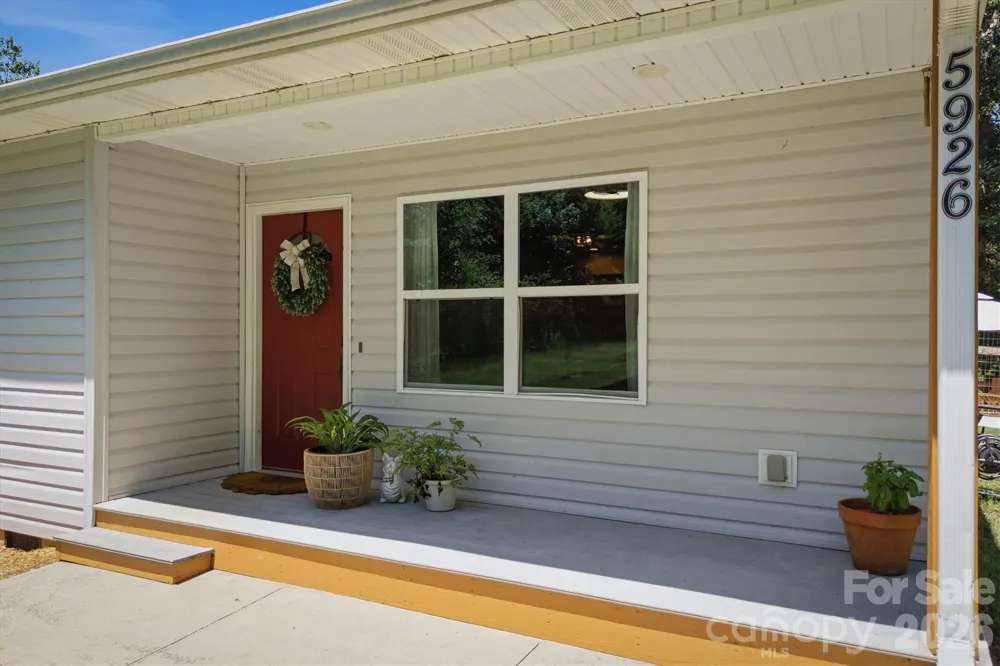 5926 Dysartsville Road Morganton, NC 28655
