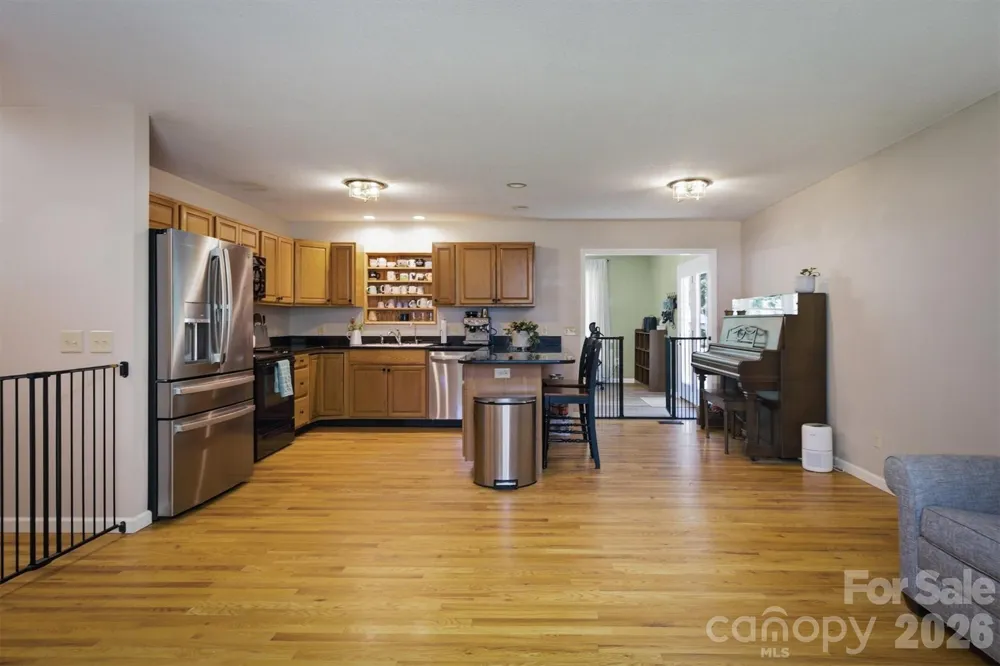 5926 Dysartsville Road Morganton, NC 28655