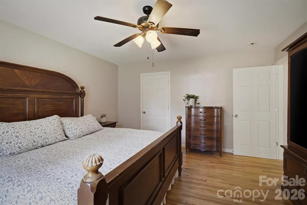 5926 Dysartsville Road Morganton, NC 28655