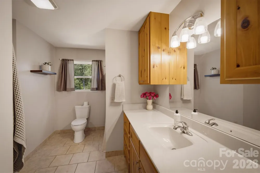 5926 Dysartsville Road Morganton, NC 28655