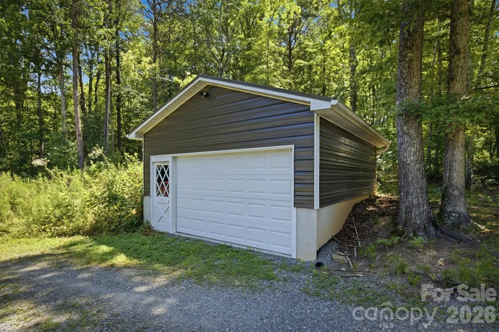 5926 Dysartsville Road Morganton, NC 28655