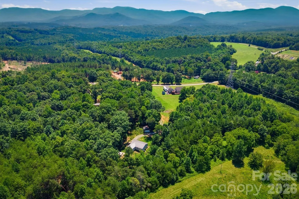 5926 Dysartsville Road Morganton, NC 28655