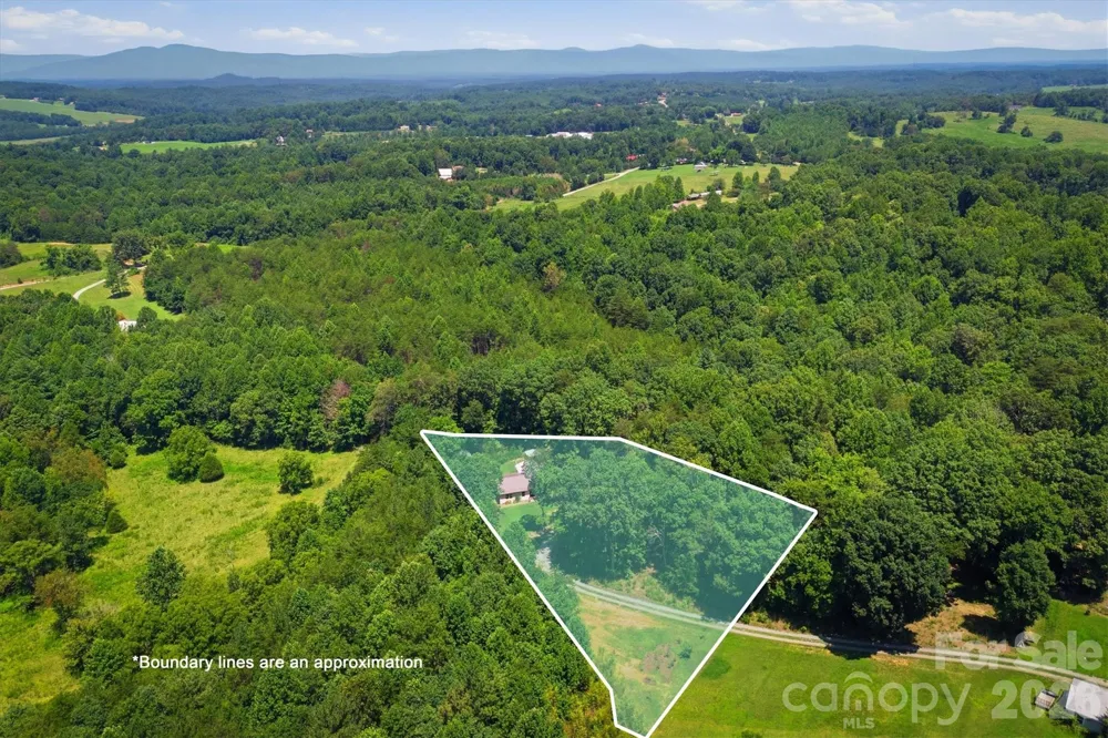 5926 Dysartsville Road Morganton, NC 28655
