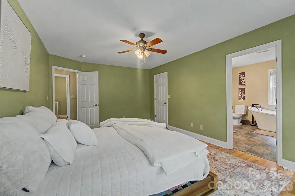 544 Stonehaven Drive Cullowhee, NC 28723