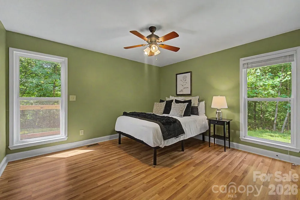 544 Stonehaven Drive Cullowhee, NC 28723