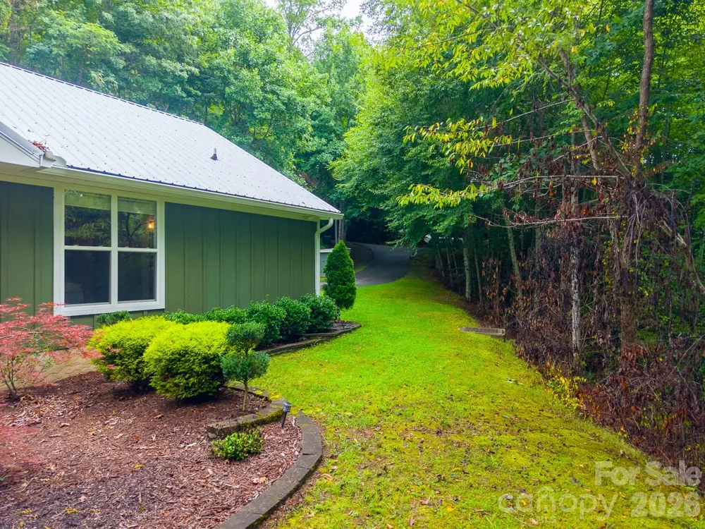 544 Stonehaven Drive Cullowhee, NC 28723