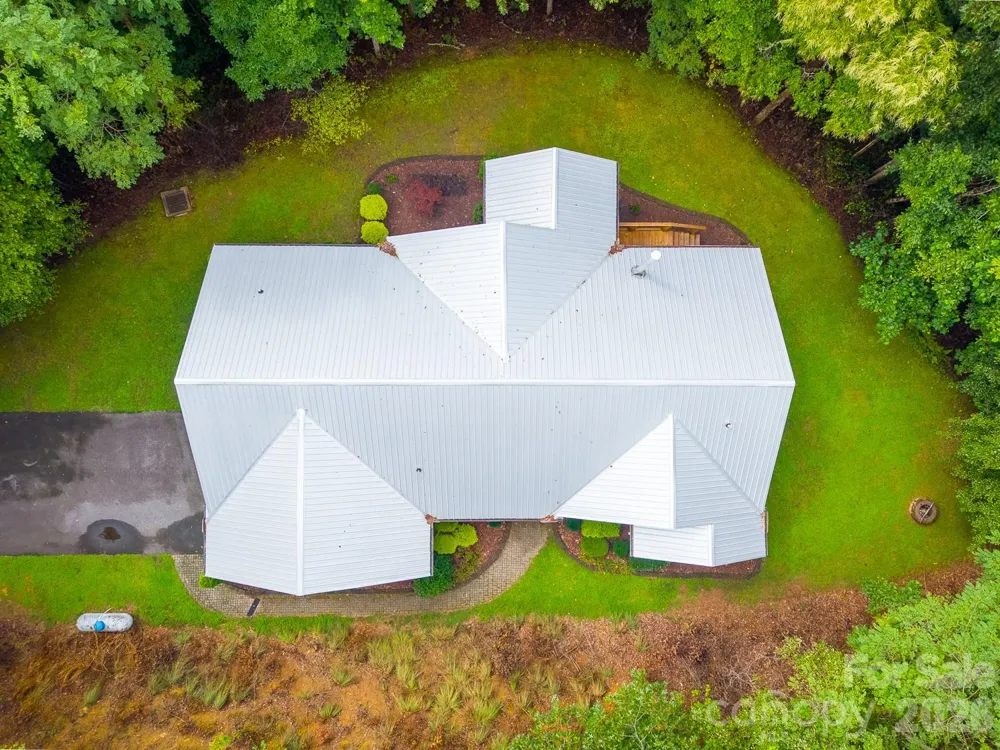 544 Stonehaven Drive Cullowhee, NC 28723