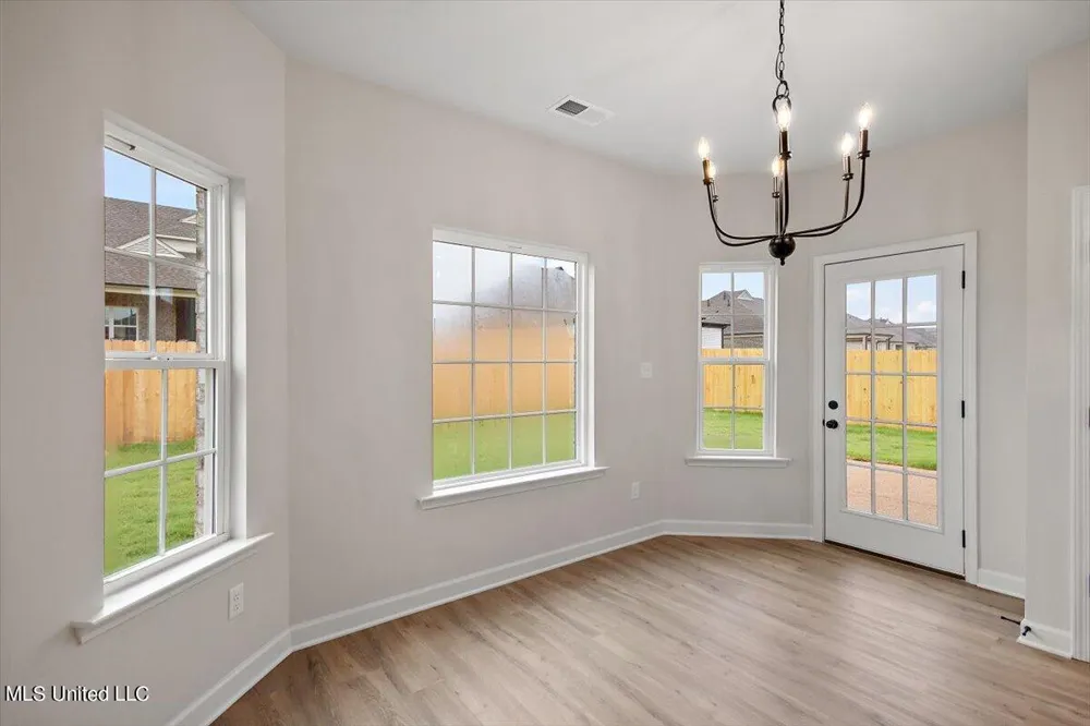 6396 River Lane Walls, MS 38680