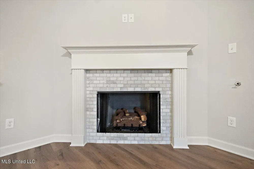 6396 River Lane Walls, MS 38680