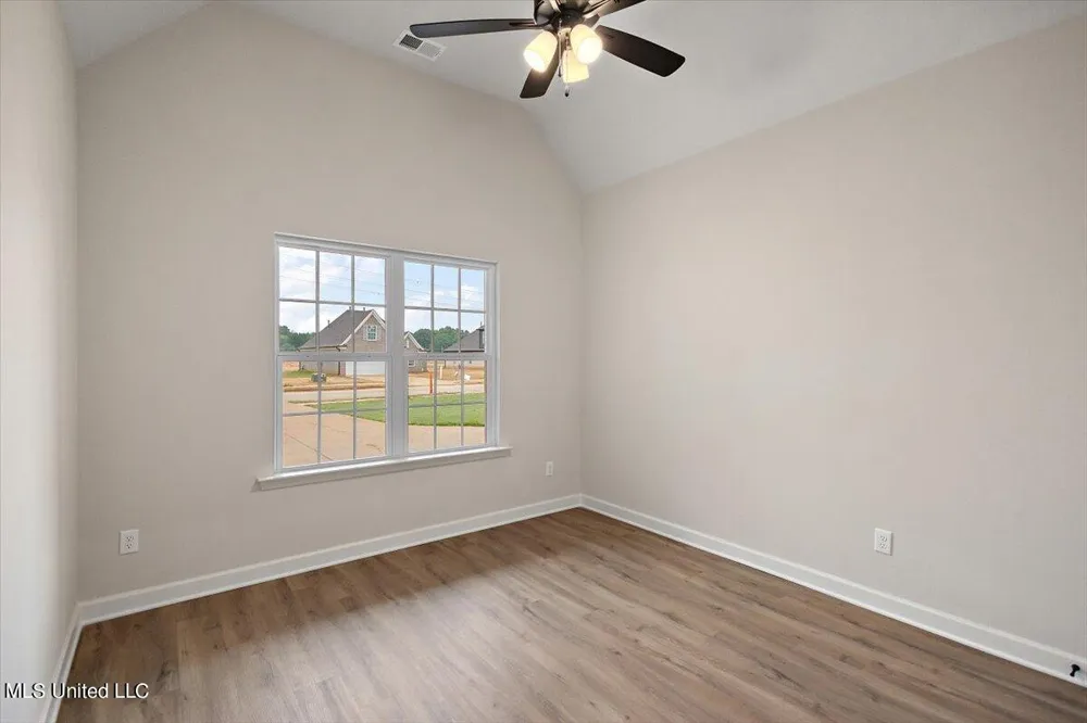 6396 River Lane Walls, MS 38680