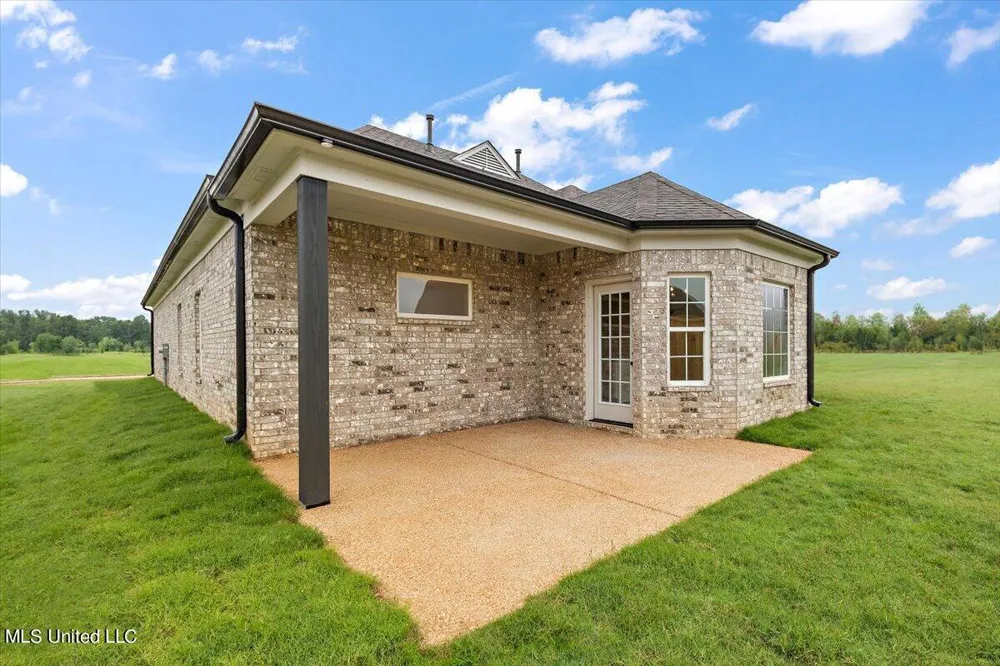 6396 River Lane Walls, MS 38680
