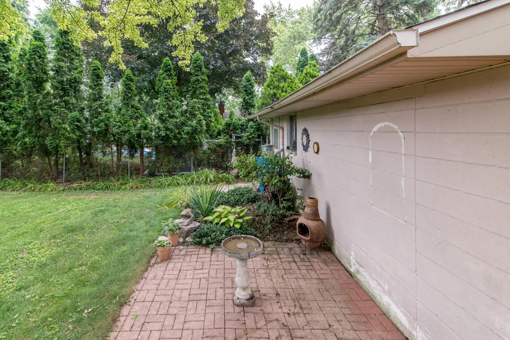 2014 Whittier Road Ypsilanti, MI 48197