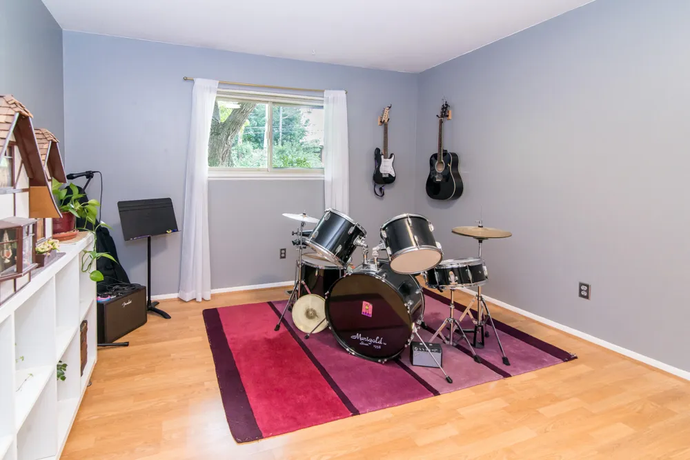 2014 Whittier Road Ypsilanti, MI 48197