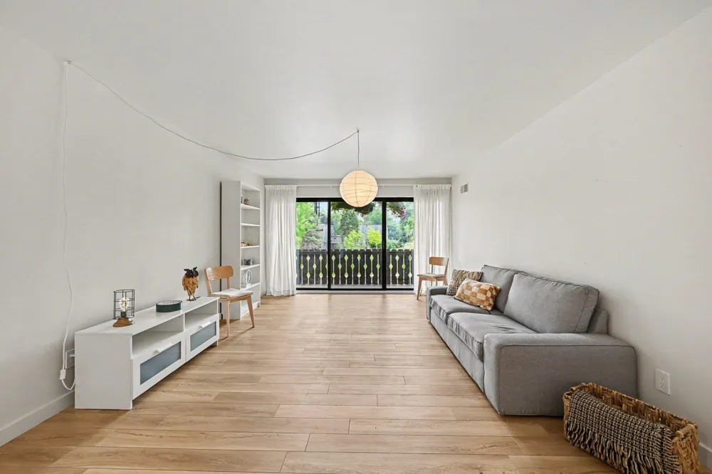 2104 Pauline Boulevard #205 Ann Arbor, MI 48103