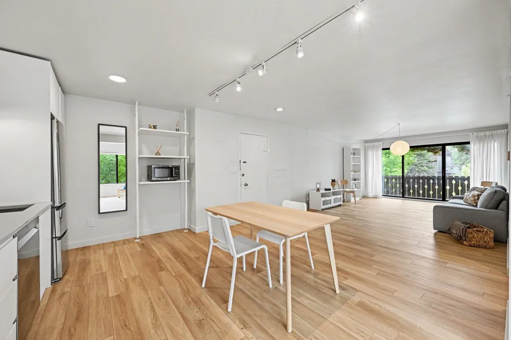 2104 Pauline Boulevard #205 Ann Arbor, MI 48103