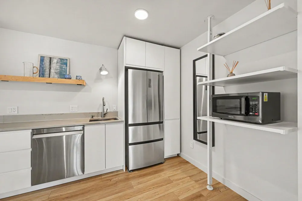 2104 Pauline Boulevard #205 Ann Arbor, MI 48103