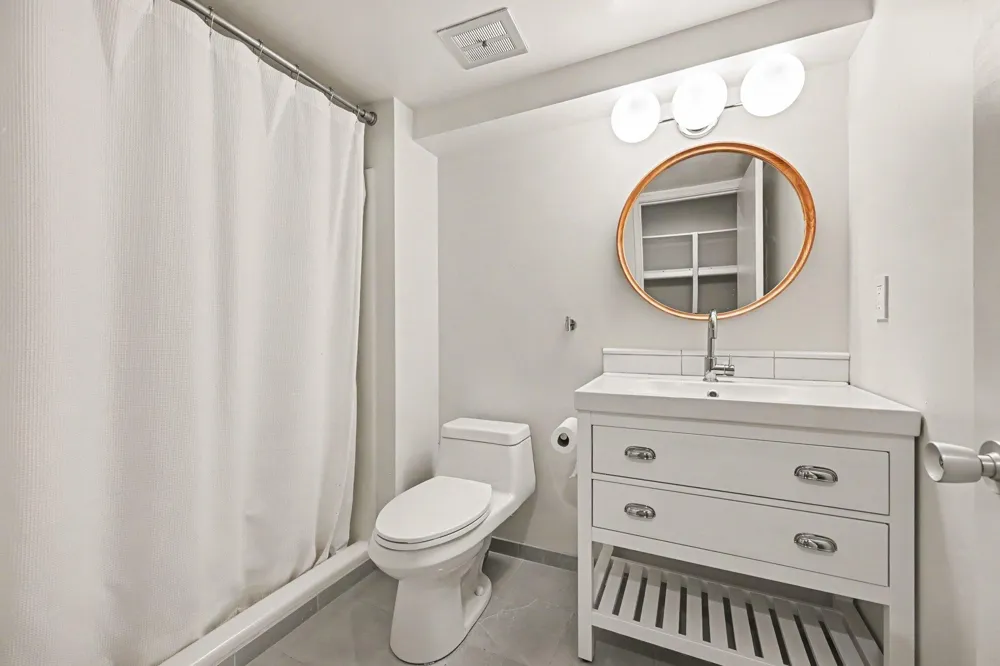 2104 Pauline Boulevard #205 Ann Arbor, MI 48103