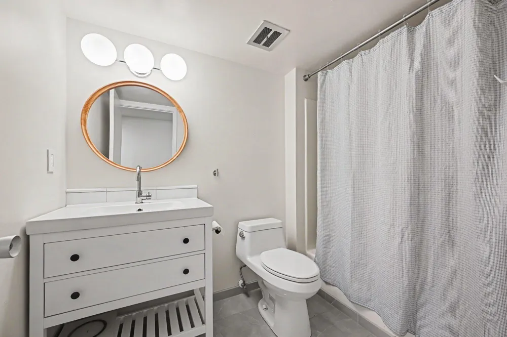 2104 Pauline Boulevard #205 Ann Arbor, MI 48103