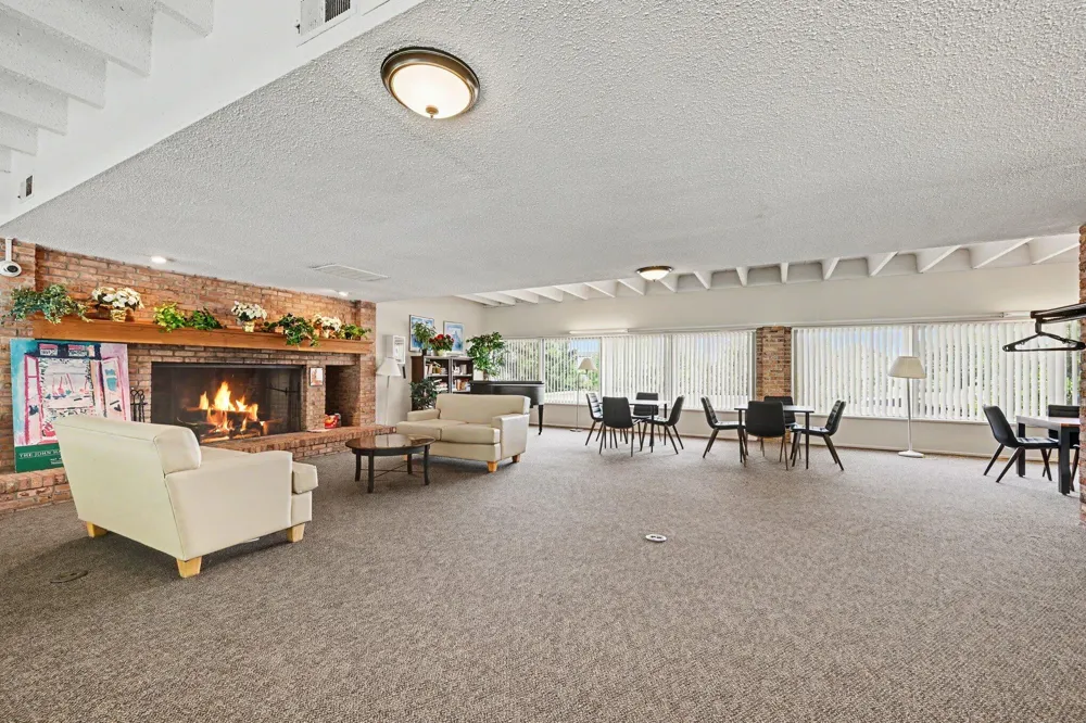 2104 Pauline Boulevard #205 Ann Arbor, MI 48103