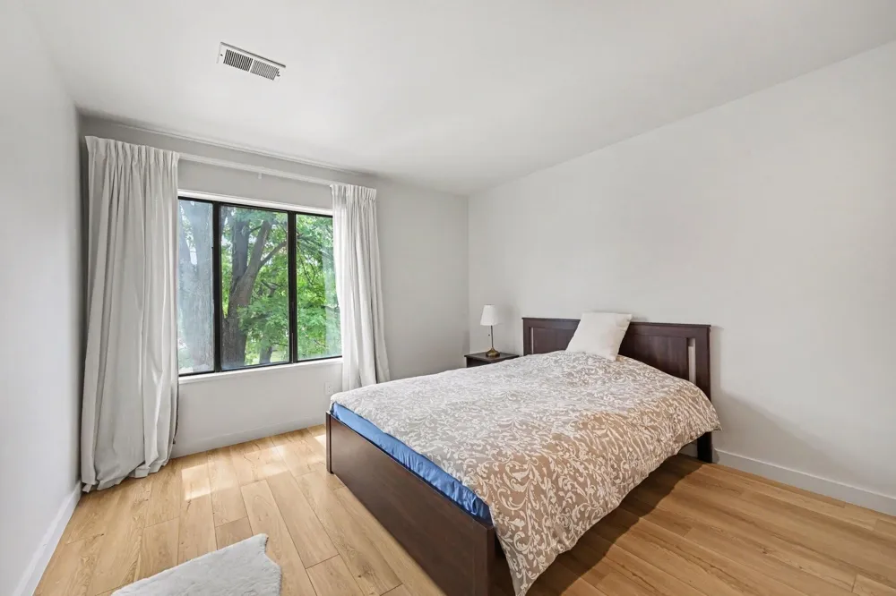 2104 Pauline Boulevard #205 Ann Arbor, MI 48103